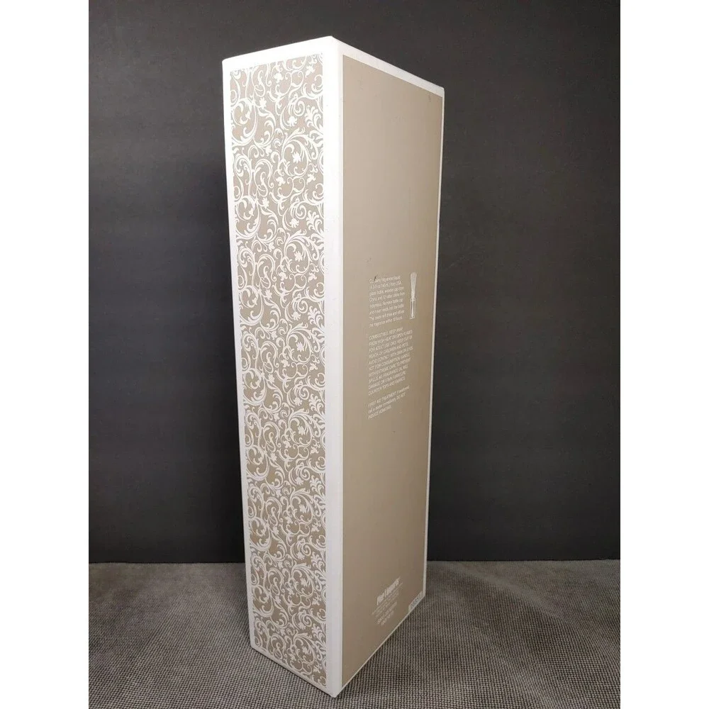 Pier 1 Imports Warm Vanilla Sandalwood Reed Diffuser